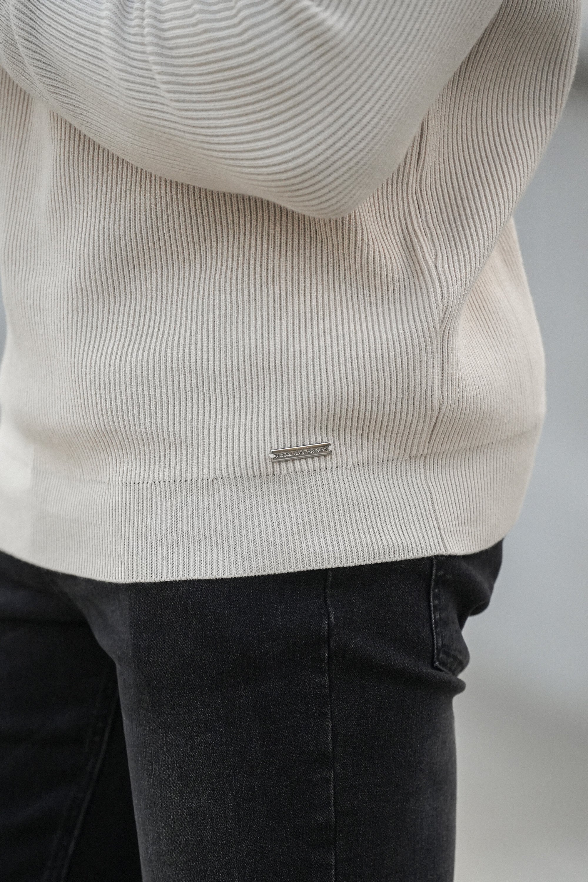 SVETR RENZO S KULATÝM VÝSTŘIHEM