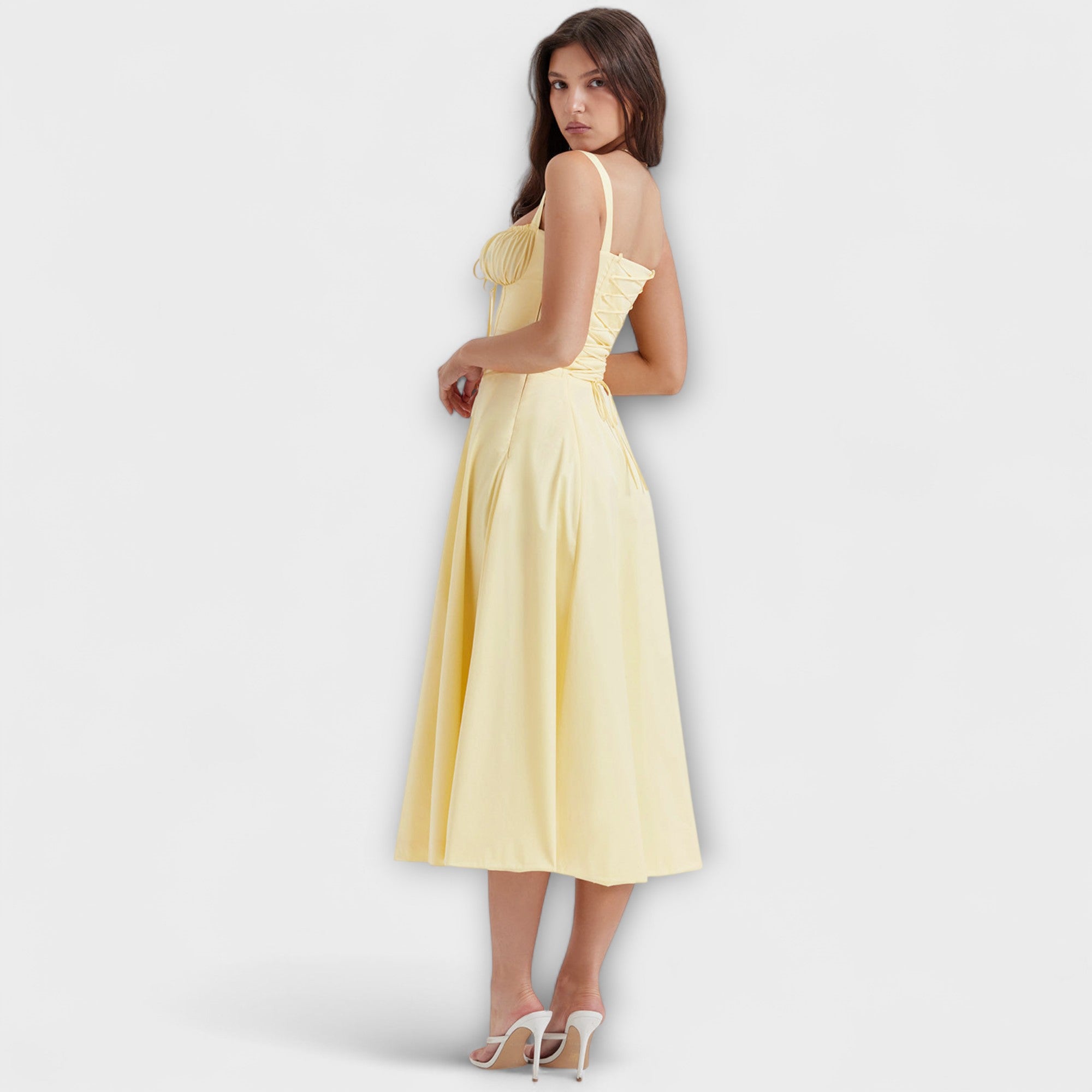 Zipporas - Černá korzetová šaty s moderním jarním květinovým potiskem